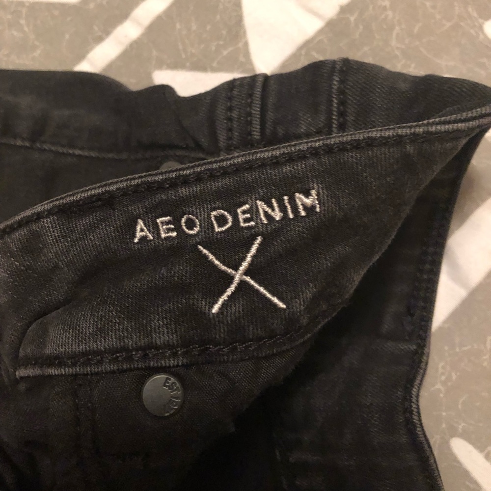 SOLD American Eagle Hi-Rise Shortie - Picture 5 of 5